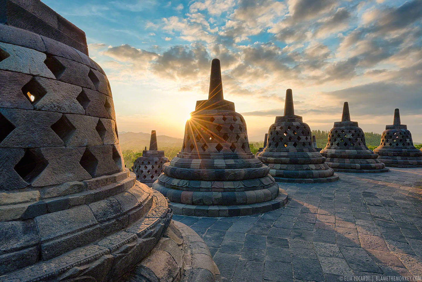 Paket Wisata Jogja Borobudur Dan Keraton Jogja