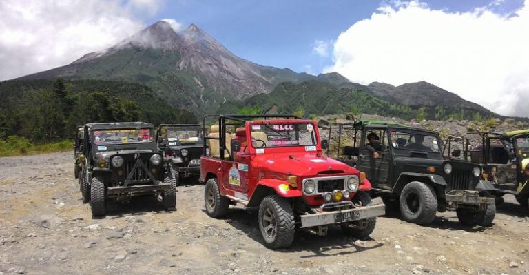 gunung merapi, jeep merapi, merapi lava tour, seputar jogja, paket wisata jogja75